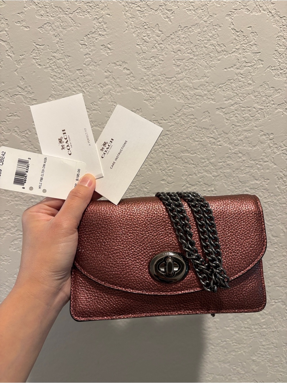 Coach Metallic Merlot
Pebbled Leather Chain
Crossbody Wallet NWT